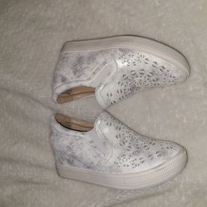 Wanted Size 11 White &Silver Faux Leather Wedge Sneakers